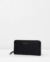 Thumbnail for your product : Calvin Klein SLGS Saffiano Wallet