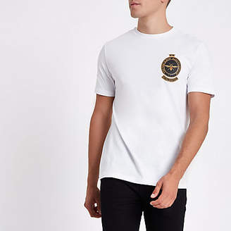 River Island Mens White slim fit wasp embroidered short sleeve