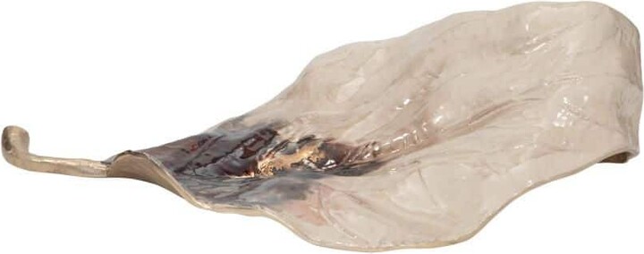Liv & Skye Ivory 20 in. x 12 in. Metal Modern 2-Tone Leaf-Shaped Decorative Tray