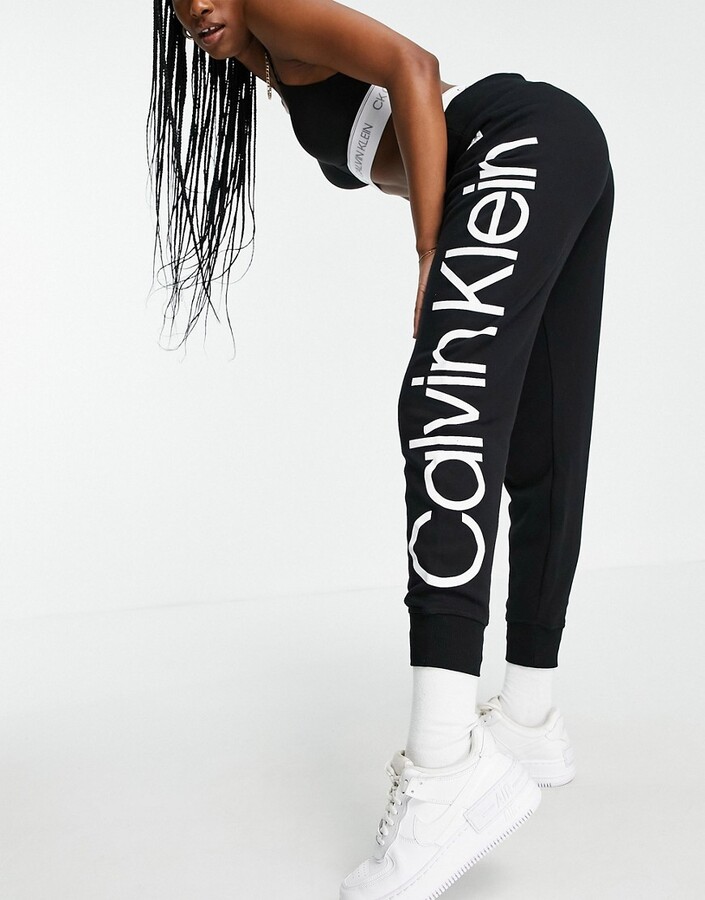 Calvin Klein jumbo logo full length rib cuff sweatpants in black