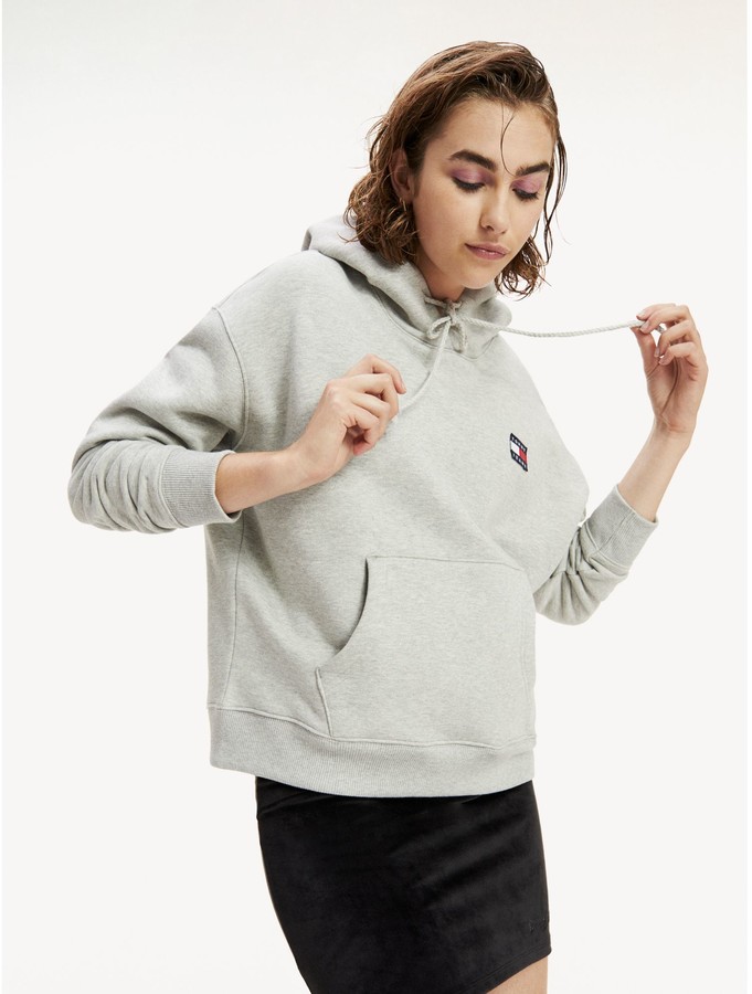 tommy badge organic cotton hoody