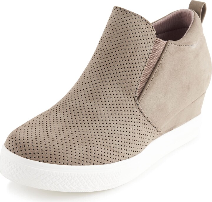 wedge trainers brown