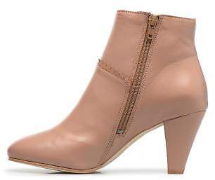 Georgia Rose Women's Halicroc Rounded toe Ankle Boots in Beige