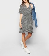 Thumbnail for your product : New Look Daisy Wrap Dress