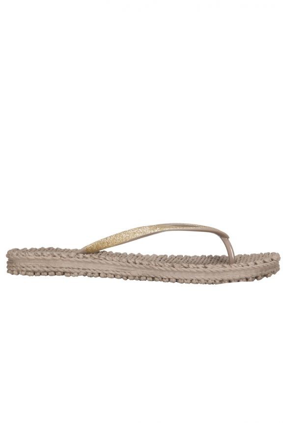 atmosphere flip flops