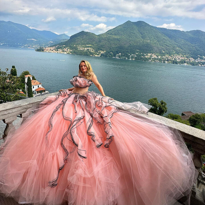 None Gorgeous Peach Pink Puffy Tulle Ball Gowns 2 Pieces Long Women Maxi Dresses To Party Ruched Ruffles Bridal Dress vestidos de