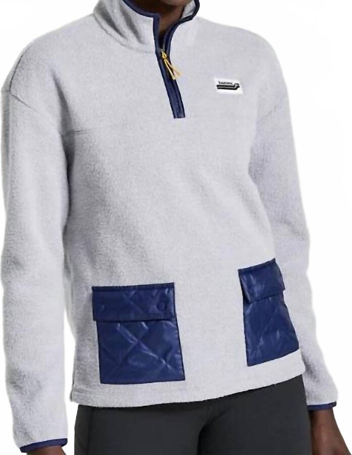 Saucony Rested Sherpa 1/4 Zip Pullover In Light Grey Heather