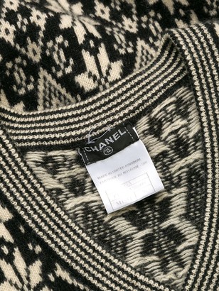 Chanel Pre Owned 2001 Knitted Snow Flake Vest