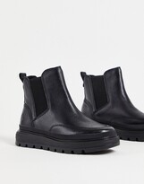 Thumbnail for your product : Timberland Ray City chelsea boots in black