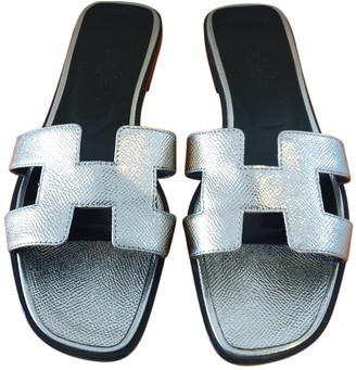 hermes sandals silver