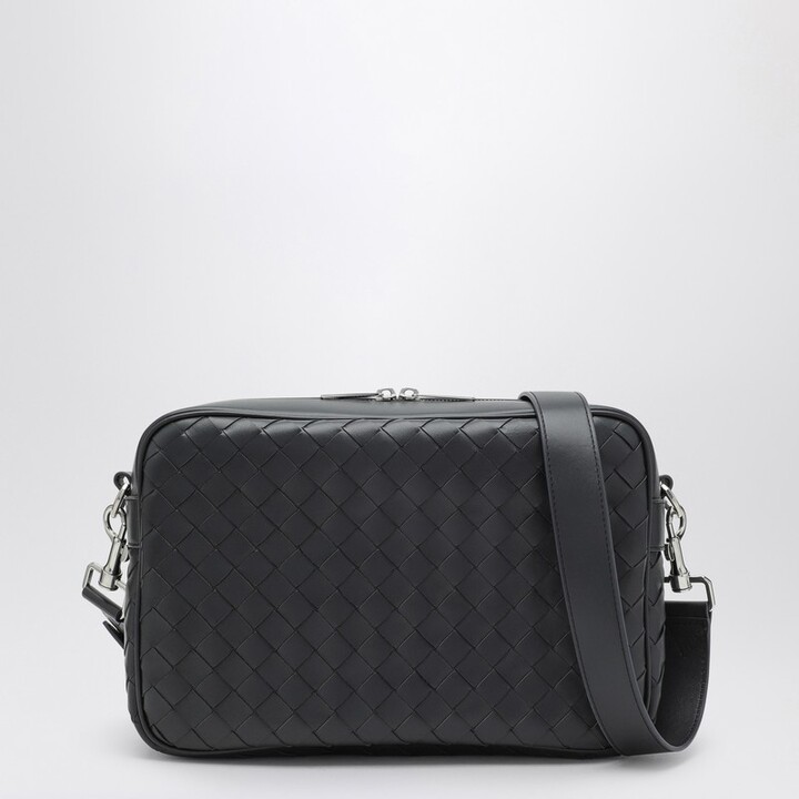 Bottega Veneta Black medium Intrecciato camera bag