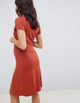 Thumbnail for your product : New Look Maternity print button through tea dress in rust