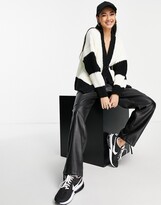 Thumbnail for your product : Topshop knitted contrast cardigan in ivory