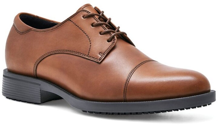 outfits with white loafers