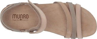 Munro American Summer (Taupe Combo) Women's Sandals