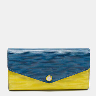 Louis Vuitton Bleu Celeste/Pistache Epi Leather Sarah Wallet