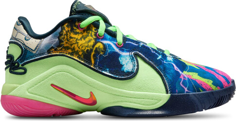 Nike LeBron XXII