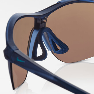 nike tailwind road tint