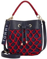 tommy hilfiger bucket bag