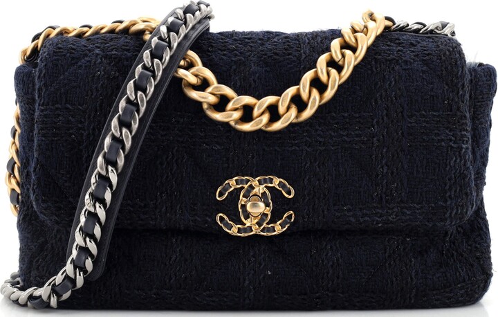 FWRD Renew Chanel Dizeneuf Tweed Houndstooth Shoulder Bag in Black & White