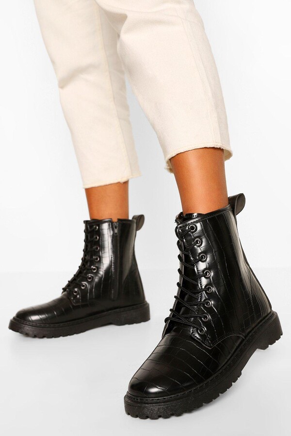 wide width combat boots