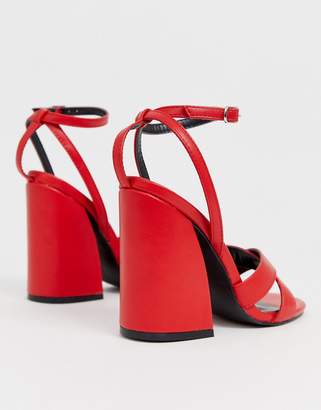 Z Code Z Z_Code_Z Exclusive Femi red block heeled sandals