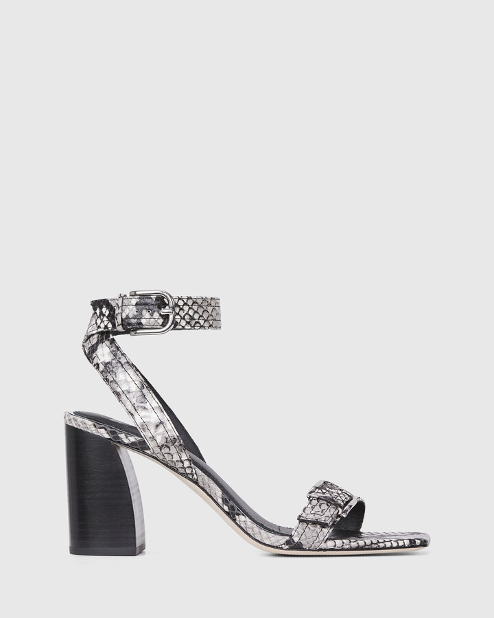 multicolor sandals low heel