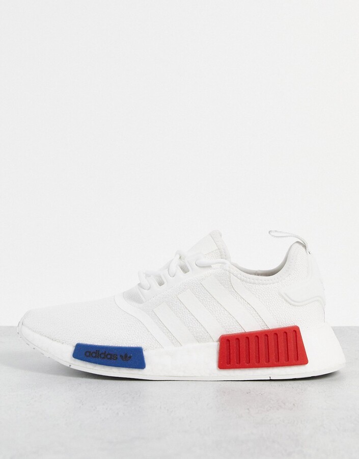 ad nmd