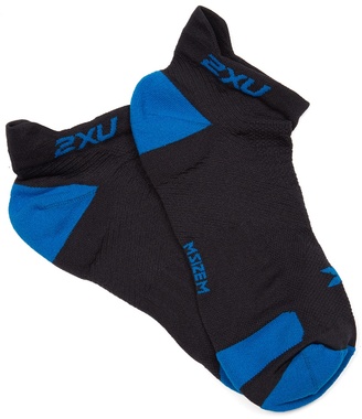 2XU Race VECTR ankle socks