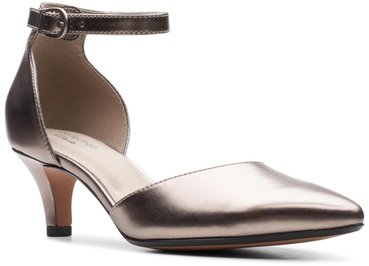 clarks linvale edyth pump