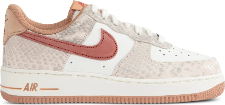 nike air force 107 lv8 women's