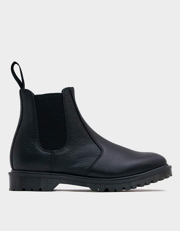 inuck leather