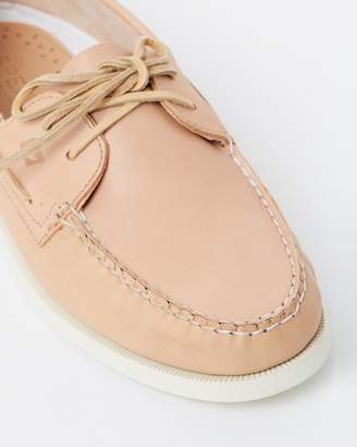 Sperry Authentic Original 2-Eye Vegetable Tanned Boat Shoes