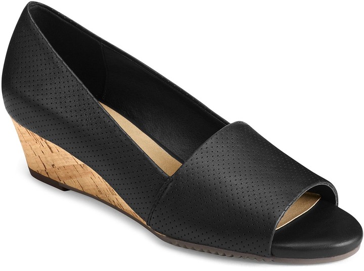 aerosoles cork wedge