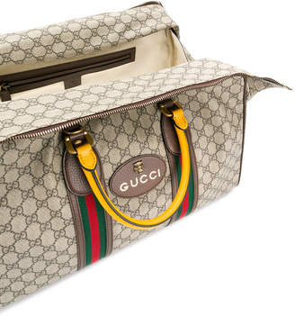 Gucci GG Supreme duffle bag with Web