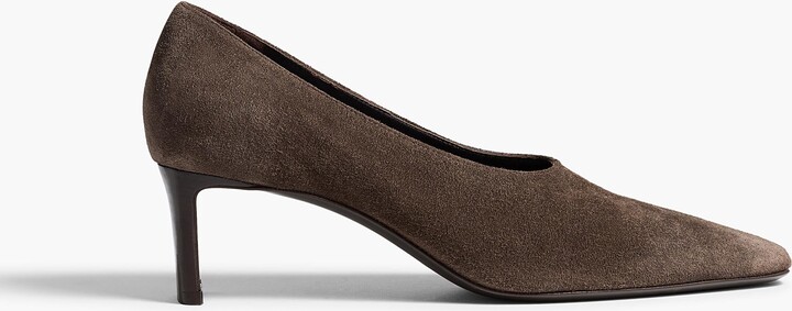 Cecilia Pump in Sable Suede