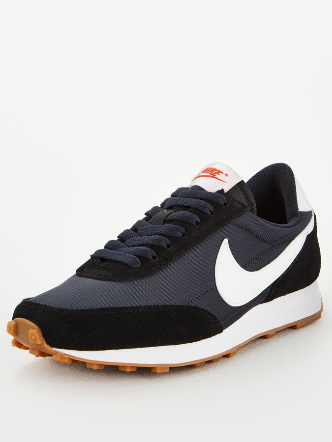 nike trainers classic