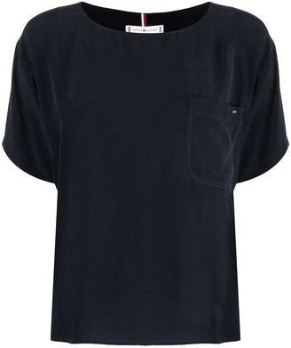 Tommy Hilfiger logo-patch short-sleeved T-shirt