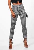 Thumbnail for your product : boohoo Monochrome Check Skinny Stretch Pants