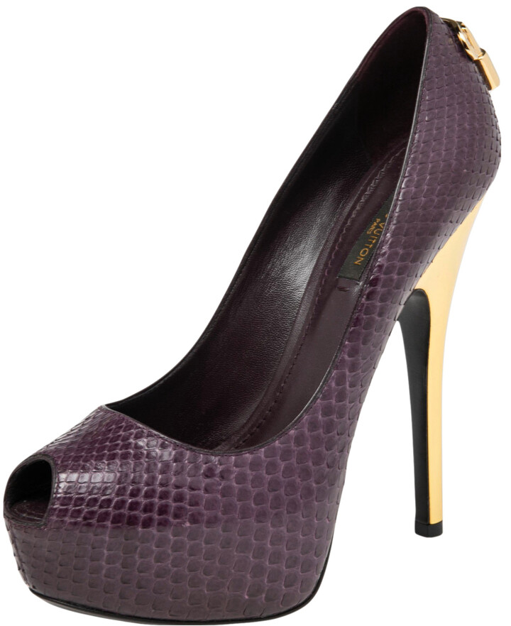 Louis Vuitton open toe heels in purple patent leather with padlock