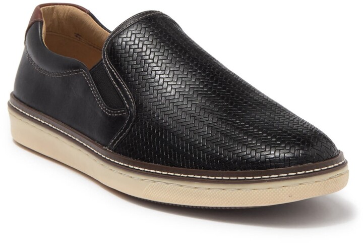 colby striped logo embossed leather sneaker