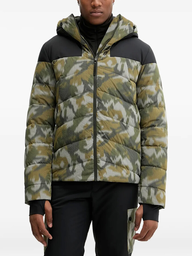 Colmar Camouflage-Pattern Hooded Ski Jacket