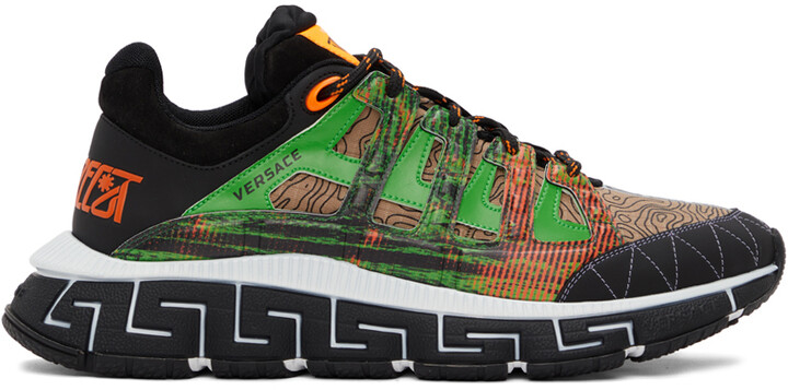 new VERSACE Chain Reaction Jungle Print green chunky sneaker EU38 US8  Limited For Sale at 1stDibs | versace green sneakers, green versace shoes,  versace chain reaction green