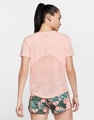 Nike Running Miler t-shirt in pink