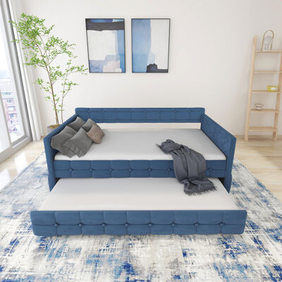Comfortable Velvet Upholstered Daybed with Removable Trundle for Versatile Use
