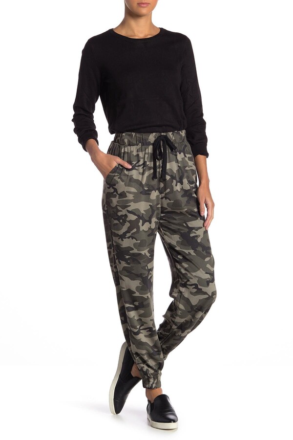 Know one cares camo joggers Clearance
