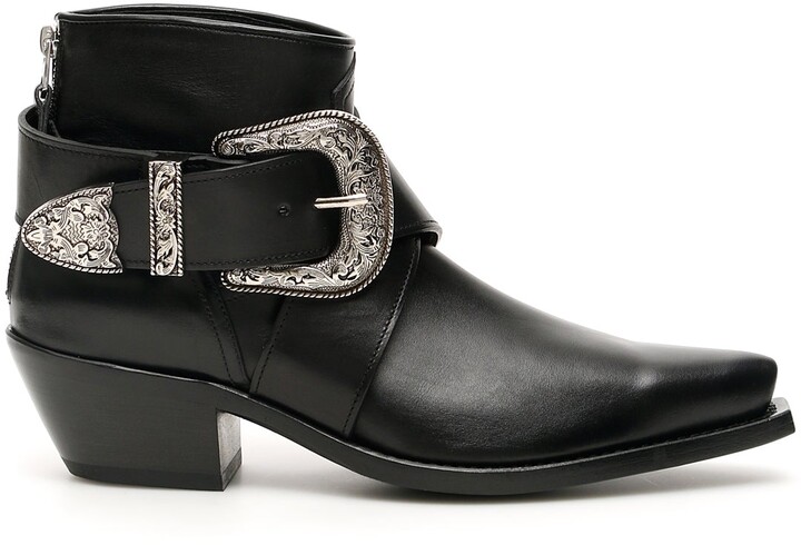 western buckle boot