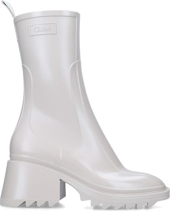chloe boots white