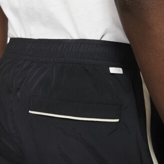 Nike Sportswear Style Essentials Men's Unlined Woven Flow Track Shorts