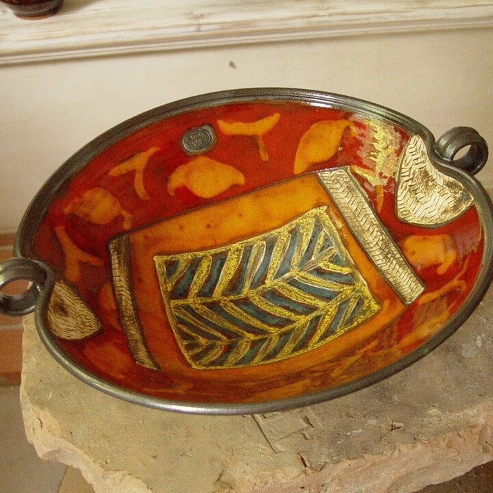 Hand-Painted Ceramic Fruit Bowl - Large Pottery Dish For Christmas Gift Unique Wheel Thrown With Glossy & Matte Finish
